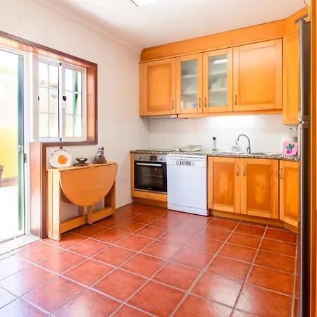 Kaju Beach House Holiday home Cimo de Vila